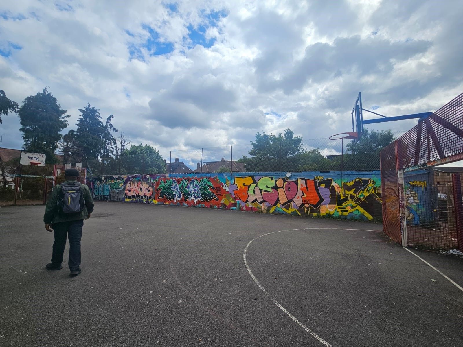 Image of a basketball court play area at Baron Court