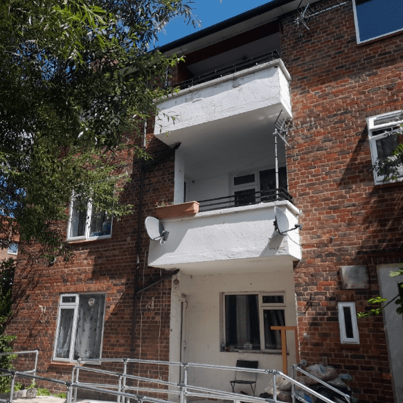 Image of balcony work at Baldock Way.