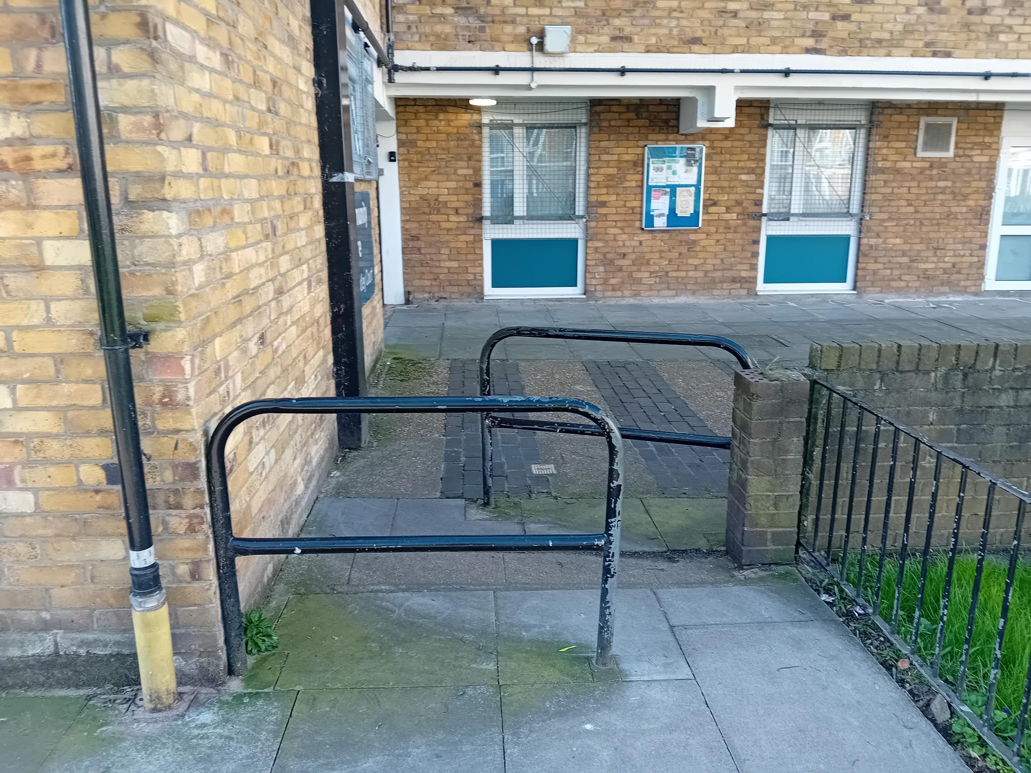 Image of walkway at Butley Court.